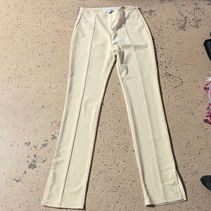 En Saison Soft Cream Straight Leg Pants
